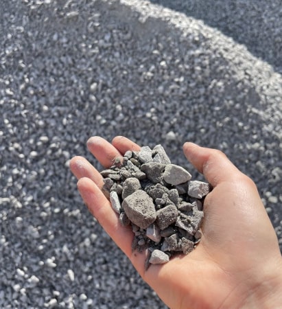Material sample crushed gravel 2