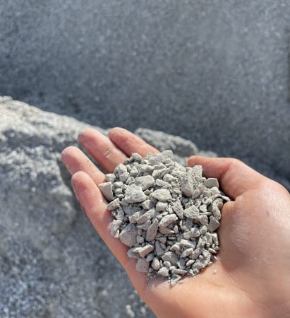 Material sample soil mulch 2