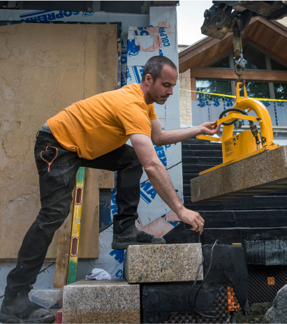Minibin material delivery worker