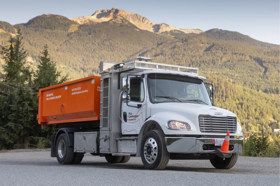 Minibin truck mountain view
