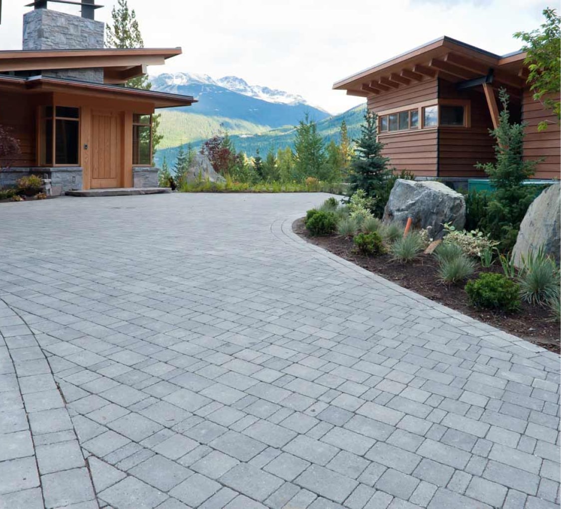 Stonebridge natural paver driveway landscaping