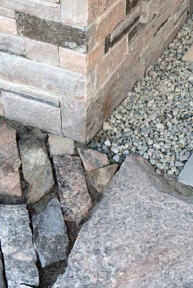 Stonebridge natural stacked stone wall detail